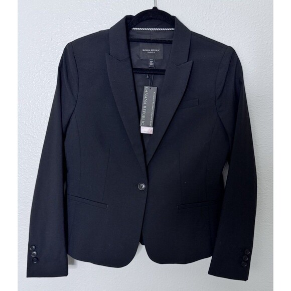 Banana Republic Classic Fit Blazer Jacket Black Wool Blend One-Button  Size 6P - Picture 2 of 11